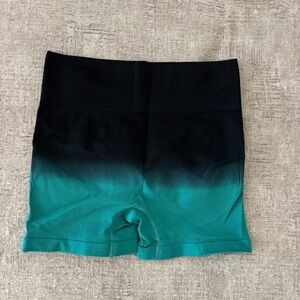 Gym Tie Dye Seamless Shorts